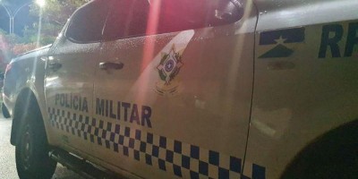 Mulher foi sequestrada e mantida em cárcere privado dentro de motel, em Cacoal Mulher foi sequestrada e mantida em cárcere privado dentro de motel, em Cacoal