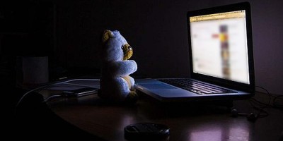 Policial militar, esposa e amante foram presos por estuprar filhos e divulgar vídeos dos abusos na internet, em São Francisco do Guaporé Policial militar, esposa e amante foram presos por estuprar filhos e divulgar vídeos dos abusos na internet, em São Francisco do Guaporé