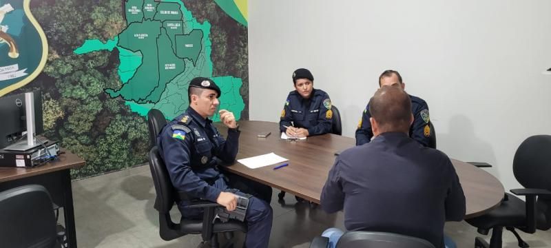 Projeto de Futebol Grandes Campeões foi assinado entre o 10° Batalhão da PM em Rolim de Moura e a Autarquia Municipal de Esporte Projeto de Futebol Grandes Campeões foi assinado entre o 10° Batalhão da PM em Rolim de Moura e a Autarquia Municipal de Esporte