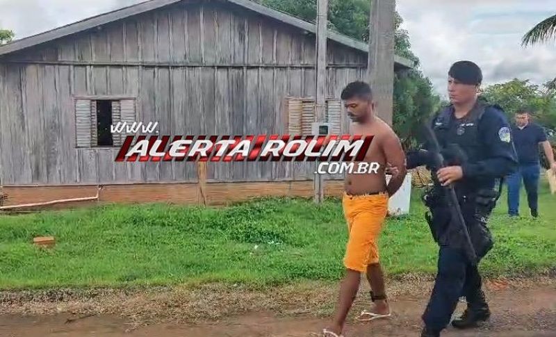 Vídeo - Homem monitorado por tornozeleira e acusado de crimes de tráfico de drogas, receptação e porte ilegal de arma foi preso pela PM e PC em Nova Brasilândia Vídeo - Homem monitorado por tornozeleira e acusado de crimes de tráfico de drogas, receptação e porte ilegal de arma foi preso pela PM e PC em Nova Brasilândia