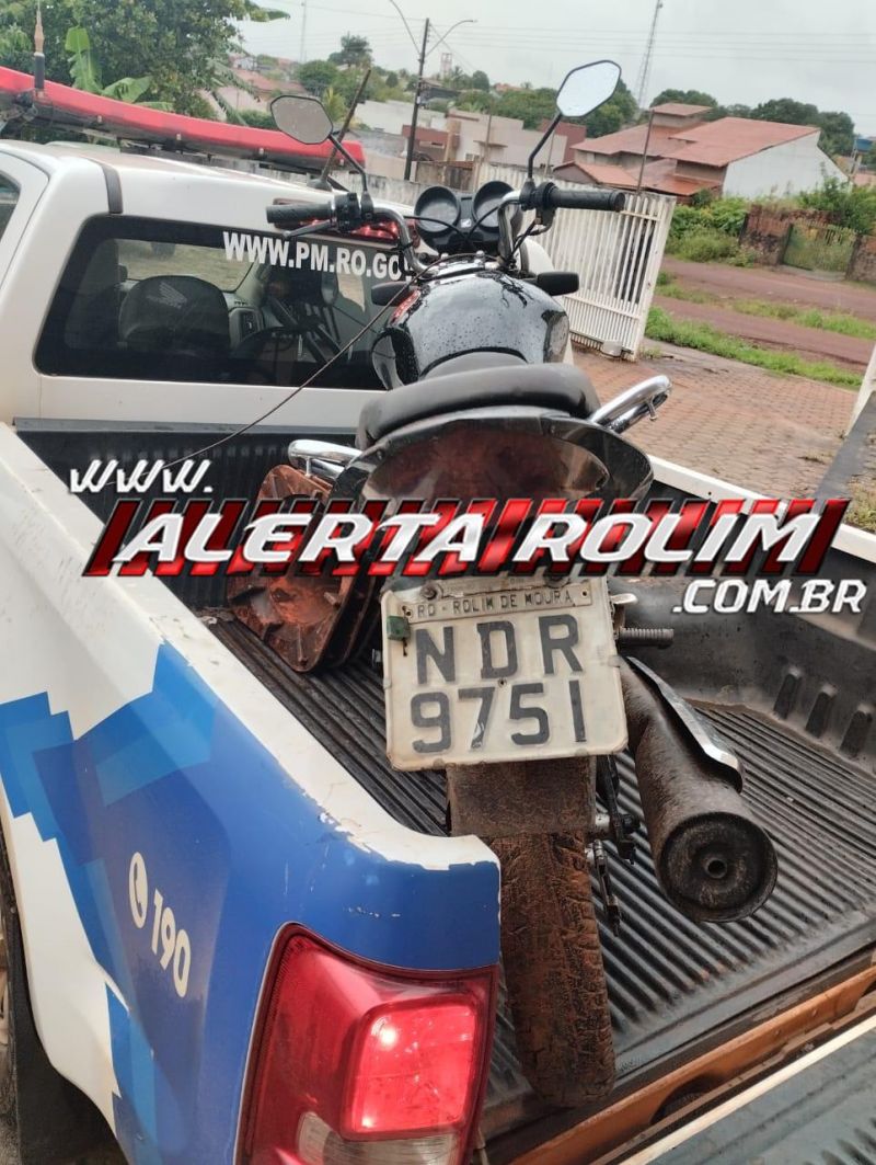 Através de denúncia, Polícia Militar recuperou Fan que foi furtada na noite de domingo no Centro de Rolim de Moura Através de denúncia, Polícia Militar recuperou Fan que foi furtada na noite de domingo no Centro de Rolim de Moura