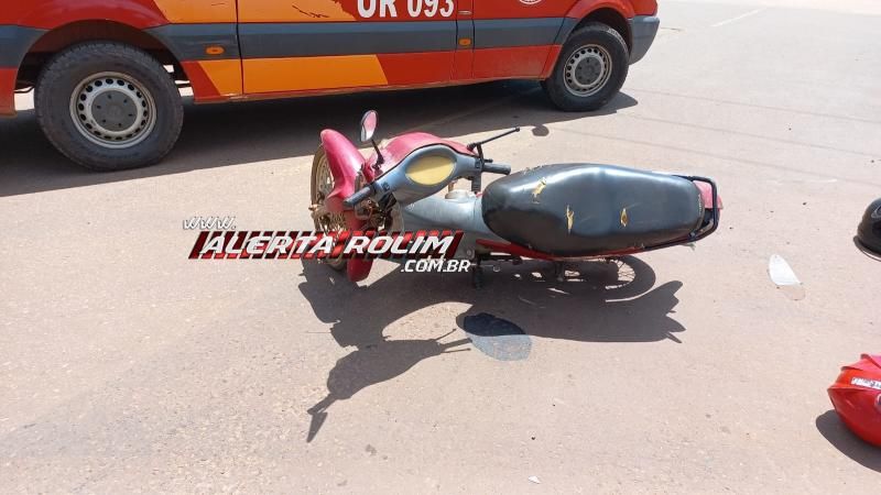 Acidente de trânsito envolvendo carro e moto deixou casal ferido em Rolim de Moura – Veja o vídeo da colisão Acidente de trânsito envolvendo carro e moto deixou casal ferido em Rolim de Moura – Veja o vídeo da colisão