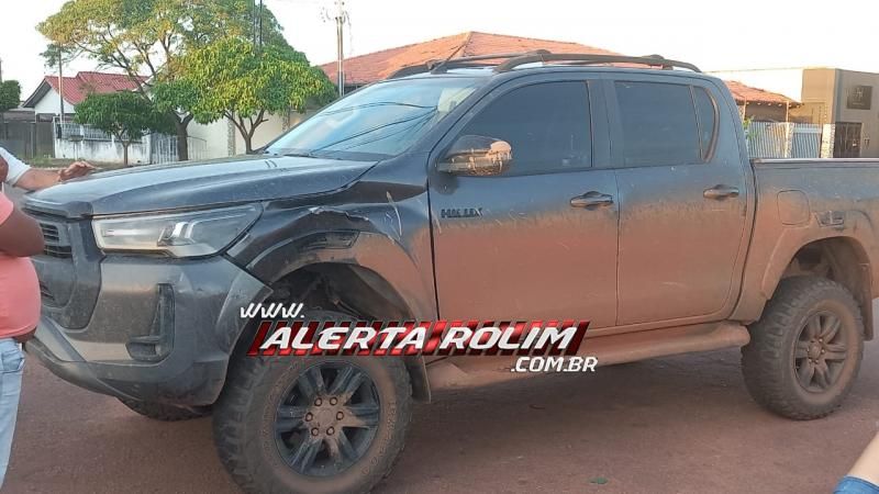 Mulher sofreu trauma de crânio e fraturou uma das pernas em grave acidente de trânsito nesta tarde, em Rolim de Moura Mulher sofreu trauma de crânio e fraturou uma das pernas em grave acidente de trânsito nesta tarde, em Rolim de Moura