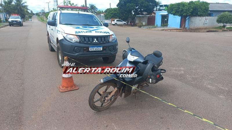 Acidente de trânsito envolvendo Biz e caminhonete deixou mulher ferida nesta tarde, em Rolim de Moura Acidente de trânsito envolvendo Biz e caminhonete deixou mulher ferida nesta tarde, em Rolim de Moura