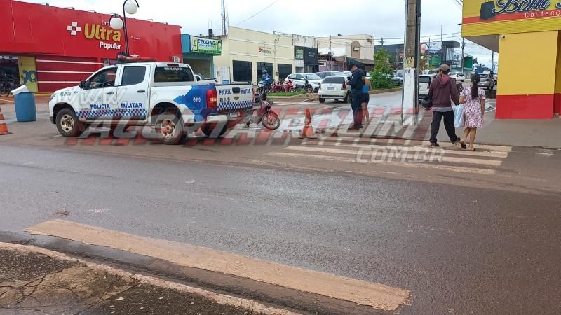 Acidente de trânsito no Centro de Rolim de Moura deixou mulher ferida Acidente de trânsito no Centro de Rolim de Moura deixou mulher ferida