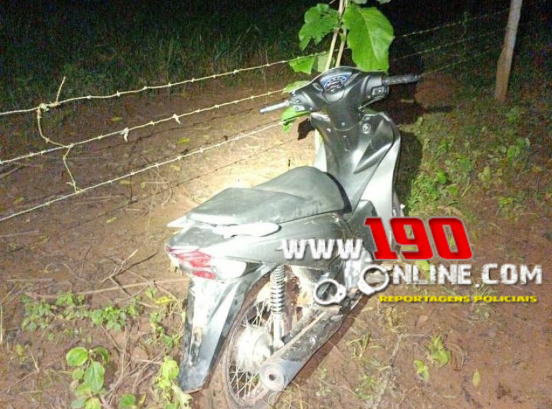 Após invadir residência, render moradores e roubar moto, individuo foi preso pela Força Tática da PM de Alta Floresta   Após invadir residência, render moradores e roubar moto, individuo foi preso pela Força Tática da PM de Alta Floresta