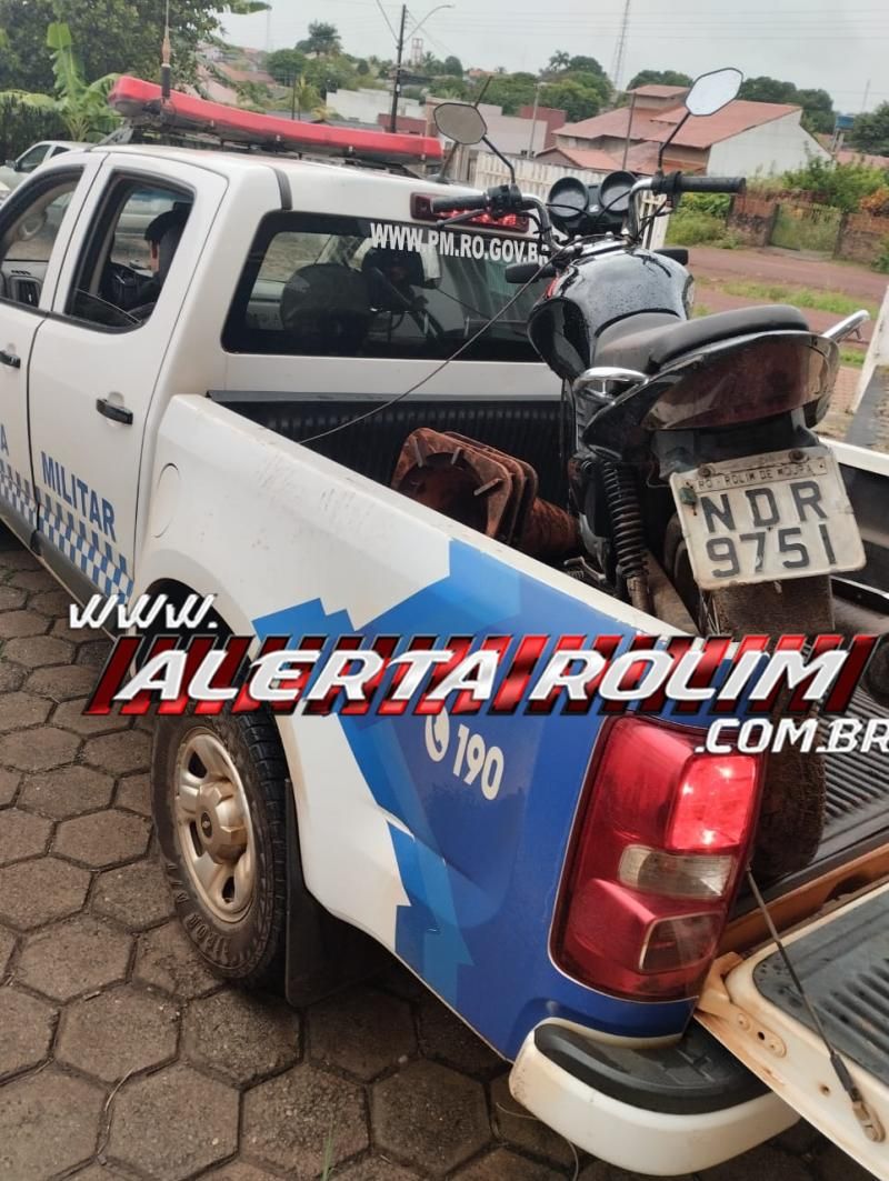 Através de denúncia, Polícia Militar recuperou Fan que foi furtada na noite de domingo no Centro de Rolim de Moura Através de denúncia, Polícia Militar recuperou Fan que foi furtada na noite de domingo no Centro de Rolim de Moura