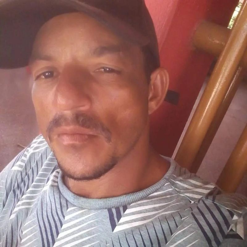 Homem foi morto com tiro na cabeça, em Cacoal Homem foi morto com tiro na cabeça, em Cacoal