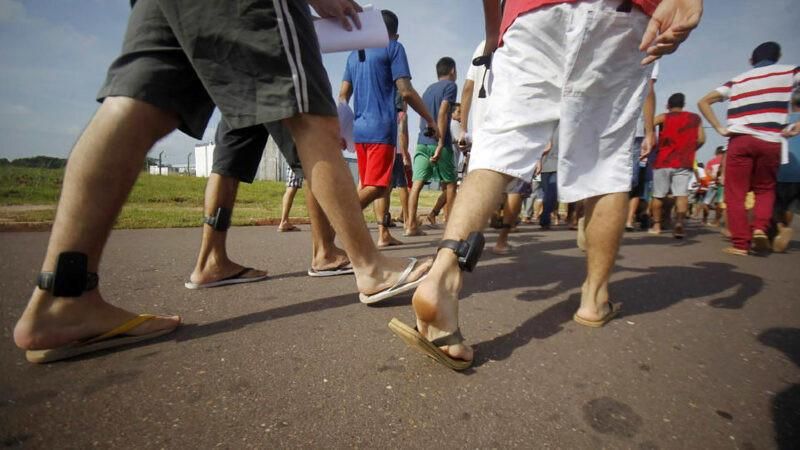 Senado aprova projeto de lei que acaba com  Senado aprova projeto de lei que acaba com