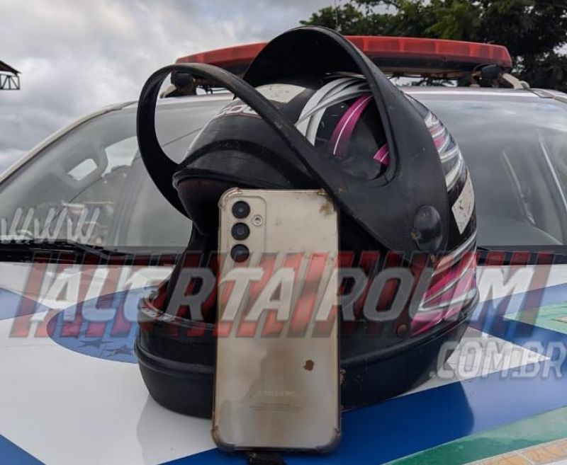 URGENTE – Após efetuarem roubo em mercado, apenado de saída temporária e comparsa foram presos durante ação rápida da PM de Rolim de Moura  URGENTE – Após efetuarem roubo em mercado, apenado de saída temporária e comparsa foram presos durante ação rápida da PM de Rolim de Moura