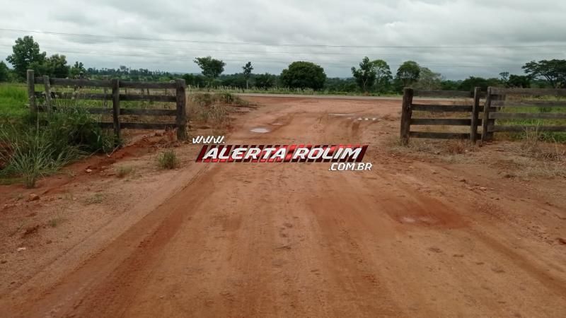 Várias porteiras de ferro foram furtadas em propriedades rurais do município de Novo Horizonte e distrito em Migrantinópolis Várias porteiras de ferro foram furtadas em propriedades rurais do município de Novo Horizonte e distrito em Migrantinópolis