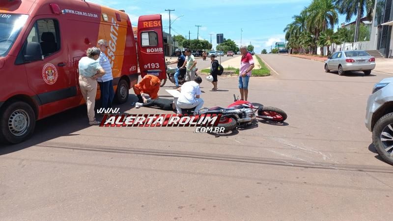 Acidente envolvendo moto e caminhonete deixou uma pessoa ferida nesta manhã, em Rolim de Moura Acidente envolvendo moto e caminhonete deixou uma pessoa ferida nesta manhã, em Rolim de Moura