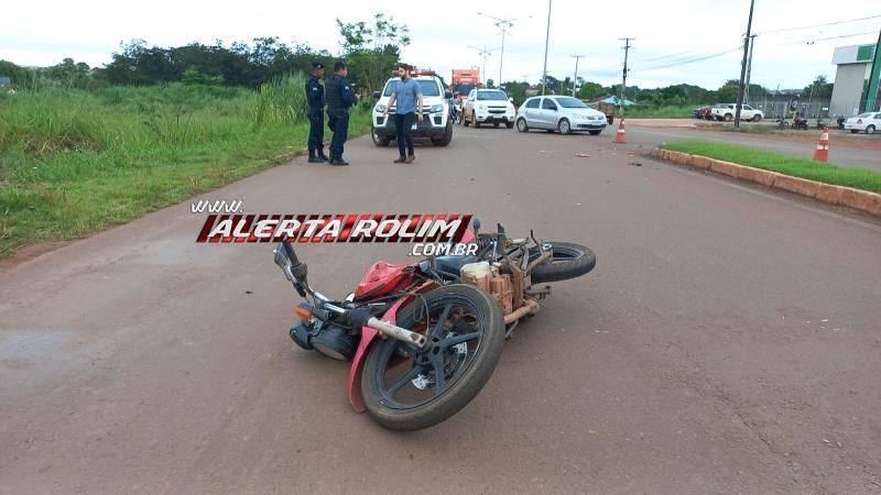 Acidente envolvendo moto e caminhonete foi registrado nesta manhã, em Rolim de Moura Acidente envolvendo moto e caminhonete foi registrado nesta manhã, em Rolim de Moura