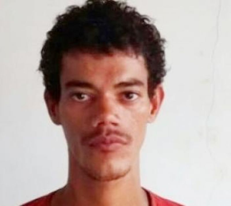 AFOGAMENTO – Identificado homem encontrado morto dentro de córrego nesta manhã, em Rolim de Moura AFOGAMENTO – Identificado homem encontrado morto dentro de córrego nesta manhã, em Rolim de Moura