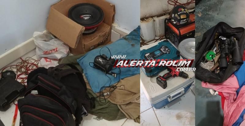 Duas caminhonetes e outros vários produtos roubados de uma família em Nova Brasilândia foram recuperados pela polícia em Ariquemes; alguns suspeitos foram presos e outro foi morto Duas caminhonetes e outros vários produtos roubados de uma família em Nova Brasilândia foram recuperados pela polícia em Ariquemes; alguns suspeitos foram presos e outro foi morto