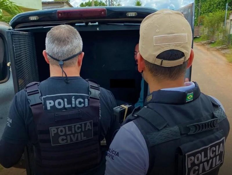 Ex-militar do Exército foi preso por ser suspeito de matar travesti com facão, em RO Ex-militar do Exército foi preso por ser suspeito de matar travesti com facão, em RO