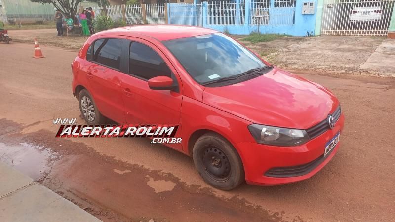 Motociclista ficou ferido ao cruzar preferencial e colidir em carro que estava na contramão no bairro Cidade Alta, em Rolim de Moura Motociclista ficou ferido ao cruzar preferencial e colidir em carro que estava na contramão no bairro Cidade Alta, em Rolim de Moura