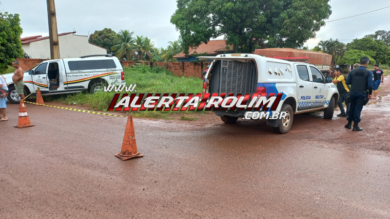 URGENTE- Homem foi encontrado morto dentro de córrego no bairro Beira Rio, em Rolim de Moura URGENTE- Homem foi encontrado morto dentro de córrego no bairro Beira Rio, em Rolim de Moura