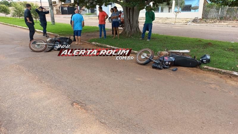 Condutora de moto fraturou um dos braços após colisão traseira, em Rolim de Moura  Condutora de moto fraturou um dos braços após colisão traseira, em Rolim de Moura
