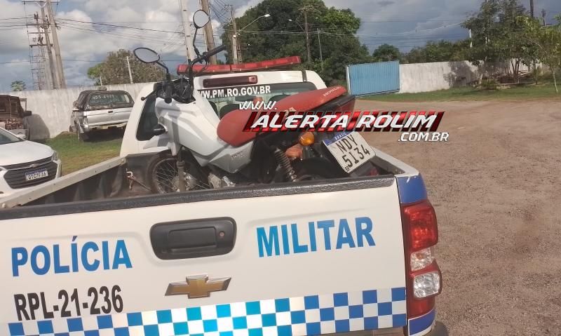 Moto roubada foi recuperada pela Polícia Militar, com apoio da Polícia Penal, em Rolim de Moura Moto roubada foi recuperada pela Polícia Militar, com apoio da Polícia Penal, em Rolim de Moura