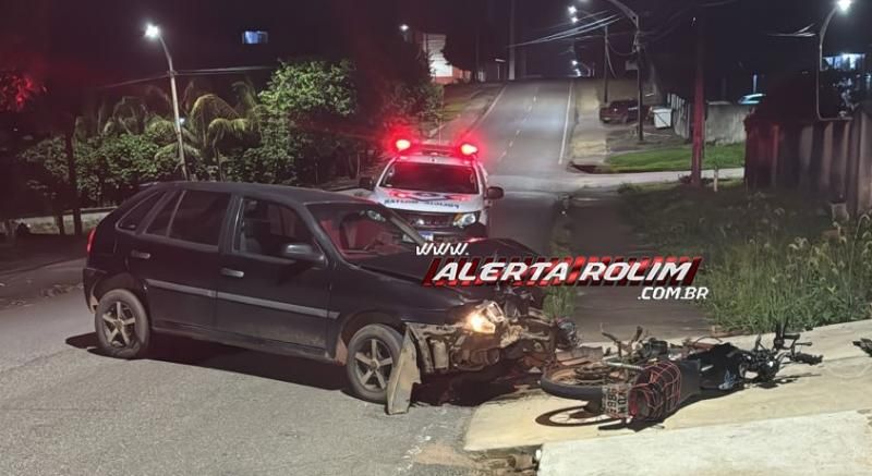 Motociclista se envolveu em grave acidente ao colidir frontalmente contra carro, enquanto fazia malabarismos de moto, em Santa Luzia Motociclista se envolveu em grave acidente ao colidir frontalmente contra carro, enquanto fazia malabarismos de moto, em Santa Luzia