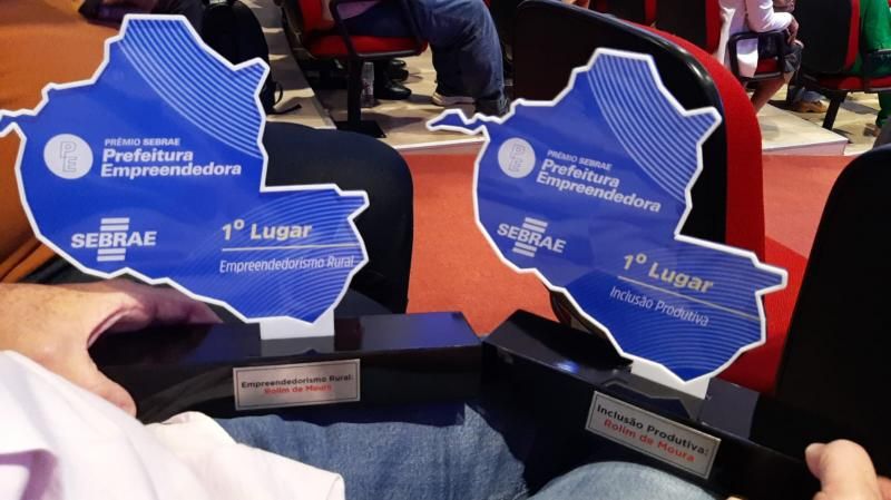 Secretaria de agricultura de Rolim de Moura se destaca e conquista dois Prêmios Sebrae Prefeitura Empreendedora Secretaria de agricultura de Rolim de Moura se destaca e conquista dois Prêmios Sebrae Prefeitura Empreendedora
