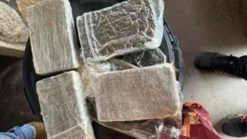 Cacoal: Em operação conjunta da Polícia Militar e Polícia Federal apreendem 200 kg de drogas Cacoal: Em operação conjunta da Polícia Militar e Polícia Federal apreendem 200 kg de drogas