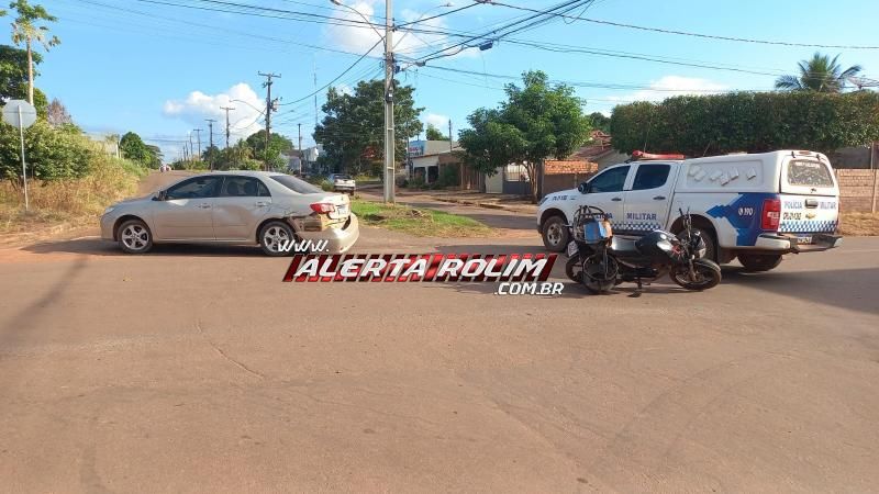 Entregador de gás foi socorrido após acidente de trânsito nessa tarde, em Rolim de Moura Entregador de gás foi socorrido após acidente de trânsito nessa tarde, em Rolim de Moura