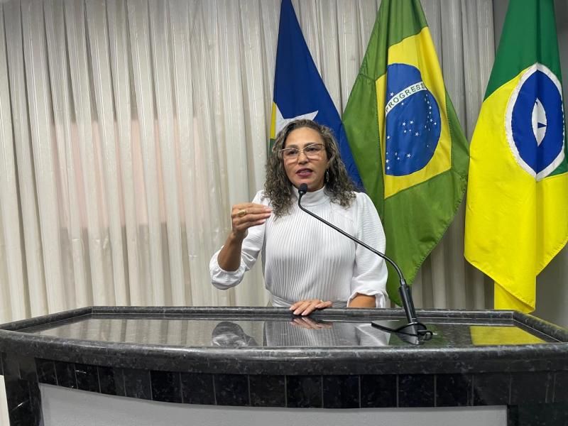 Profissionais de Saúde Mental recebem Moção de Aplausos conferida pela câmara de vereadores de Rolim de Moura Profissionais de Saúde Mental recebem Moção de Aplausos conferida pela câmara de vereadores de Rolim de Moura