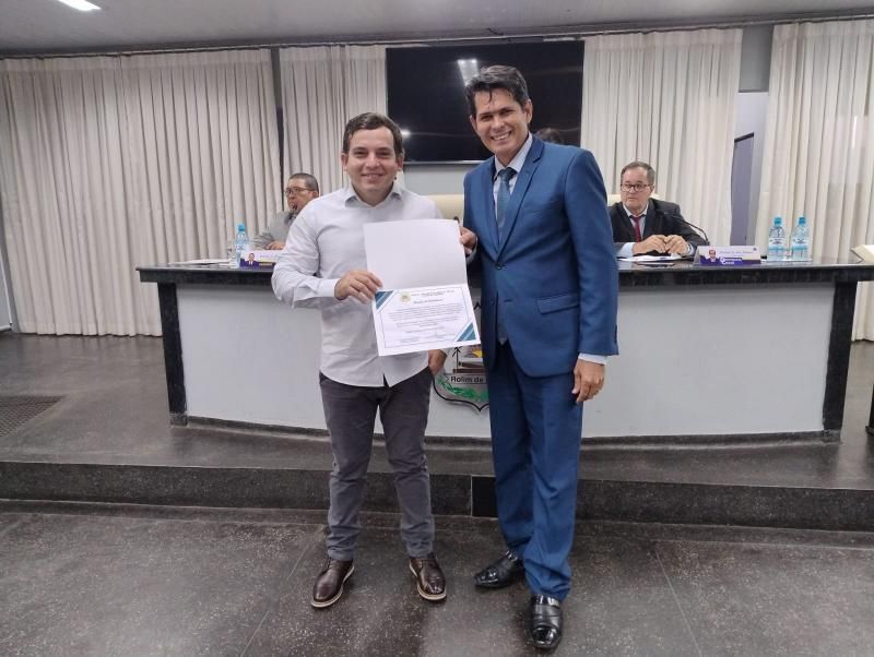 Profissionais de Saúde Mental recebem Moção de Aplausos conferida pela câmara de vereadores de Rolim de Moura Profissionais de Saúde Mental recebem Moção de Aplausos conferida pela câmara de vereadores de Rolim de Moura