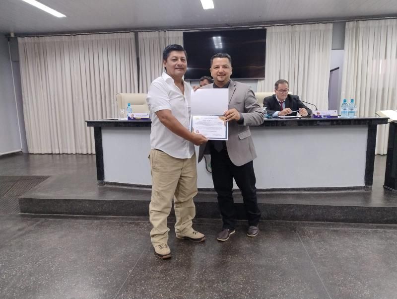 Profissionais de Saúde Mental recebem Moção de Aplausos conferida pela câmara de vereadores de Rolim de Moura Profissionais de Saúde Mental recebem Moção de Aplausos conferida pela câmara de vereadores de Rolim de Moura