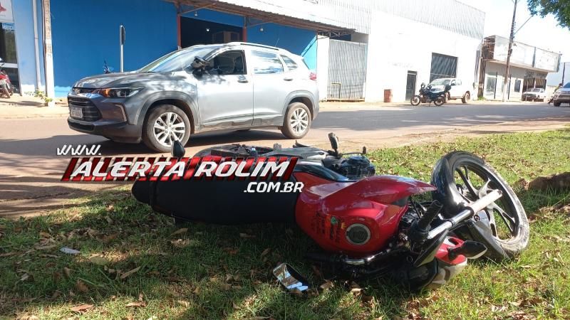 Terceiro acidente de trânsito do dia deixou motociclista ferido, em Rolim de Moura Terceiro acidente de trânsito do dia deixou motociclista ferido, em Rolim de Moura