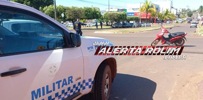 Acidente de trânsito envolvendo duas motos deixou mulher ferida nesse sábado, em Rolim de Moura Acidente de trânsito envolvendo duas motos deixou mulher ferida nesse sábado, em Rolim de Moura