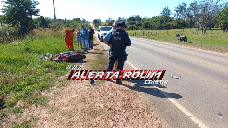 Acidente envolvendo moto e carro funerário ocorreu na RO 383, em Rolim de Moura Acidente envolvendo moto e carro funerário ocorreu na RO 383, em Rolim de Moura