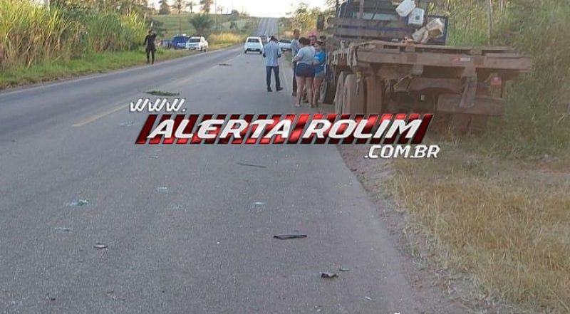 Colisão envolvendo caminhão e saveiro foi registrada nessa manhã na RO 383, em Rolim de Moura Colisão envolvendo caminhão e saveiro foi registrada nessa manhã na RO 383, em Rolim de Moura
