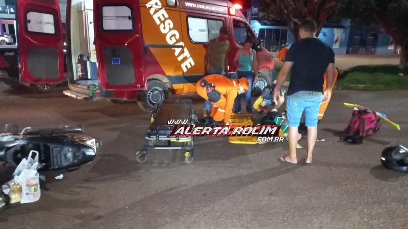 VÍDEO - Motociclista sofreu grave acidente e teve fratura na perna, após colisão entre carro e moto, em Rolim de Moura VÍDEO - Motociclista sofreu grave acidente e teve fratura na perna, após colisão entre carro e moto, em Rolim de Moura
