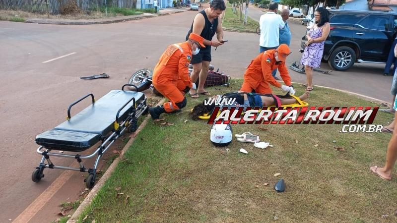 No primeiro acidente do dia, mulher foi socorrida após ser atingida por camioneta, em Rolim de Moura No primeiro acidente do dia, mulher foi socorrida após ser atingida por camioneta, em Rolim de Moura