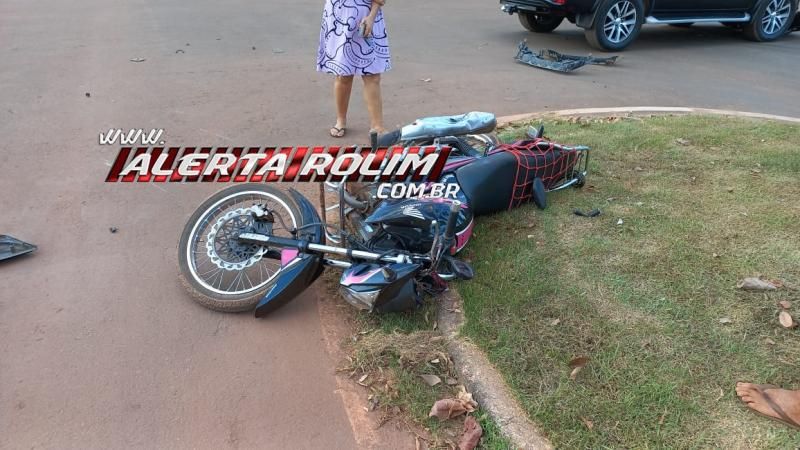 No primeiro acidente do dia, mulher foi socorrida após ser atingida por camioneta, em Rolim de Moura No primeiro acidente do dia, mulher foi socorrida após ser atingida por camioneta, em Rolim de Moura