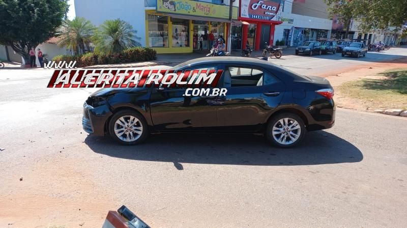 PM registrou colisão entre carro e moto que deixou uma pessoa ferida nessa manhã, em Rolim de Moura PM registrou colisão entre carro e moto que deixou uma pessoa ferida nessa manhã, em Rolim de Moura