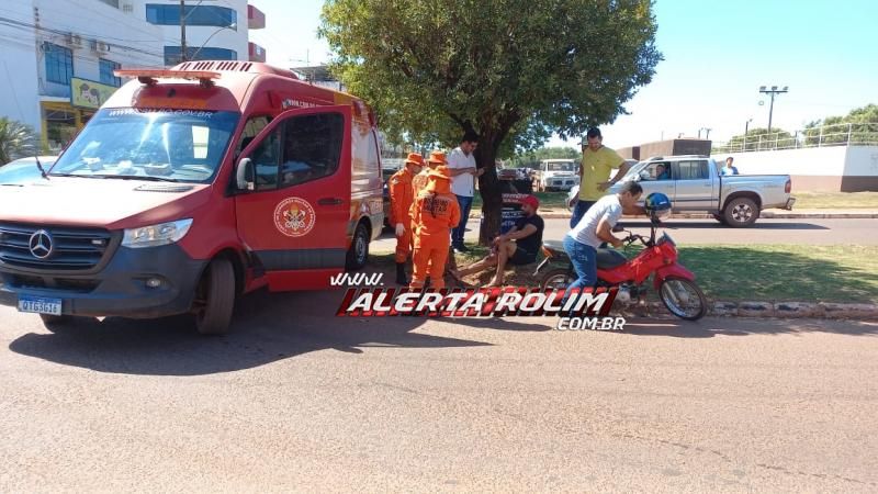 PM registrou colisão entre carro e moto que deixou uma pessoa ferida nessa manhã, em Rolim de Moura PM registrou colisão entre carro e moto que deixou uma pessoa ferida nessa manhã, em Rolim de Moura