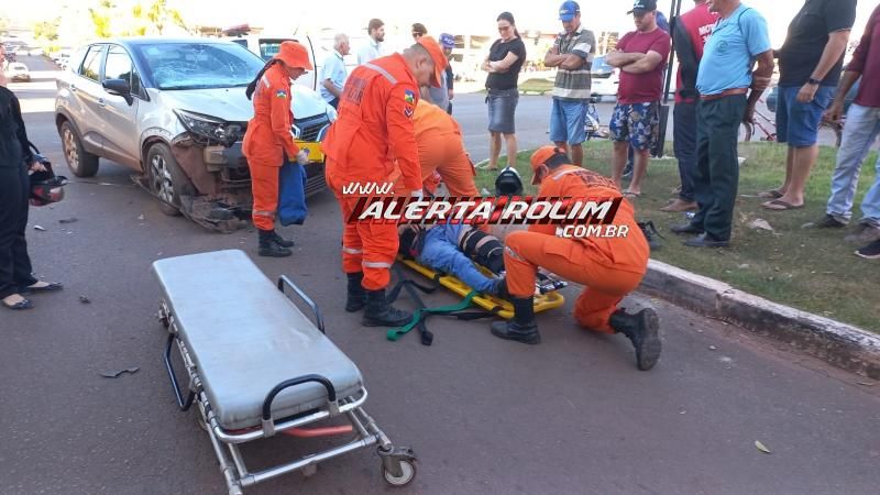 Primeiro acidente de trânsito do dia deixou condutor de moto com fratura em uma das pernas, em Rolim de Moura Primeiro acidente de trânsito do dia deixou condutor de moto com fratura em uma das pernas, em Rolim de Moura