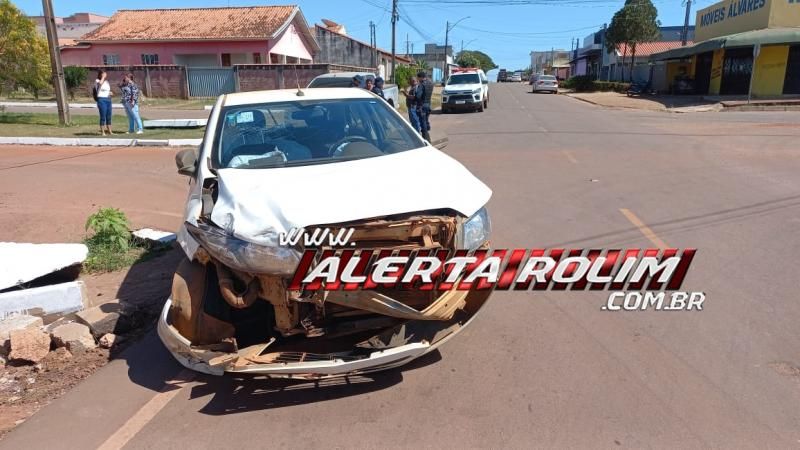 Segundo acidente do dia foi envolveu veículo da Secretaria de Educação de Alto Alegre e S10, em Rolim de Moura Segundo acidente do dia foi envolveu veículo da Secretaria de Educação de Alto Alegre e S10, em Rolim de Moura
