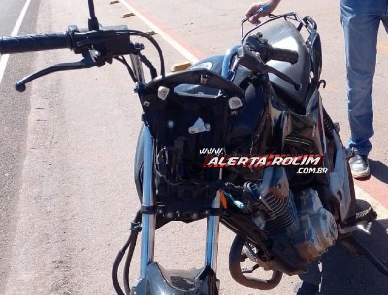 Universitária perdeu a vida em grave acidente na RO 479, após colisão entre carro e moto, em Rolim de Moura Universitária perdeu a vida em grave acidente na RO 479, após colisão entre carro e moto, em Rolim de Moura