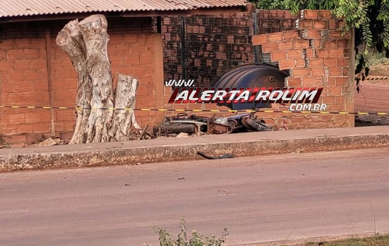 ATUALIZADA – Vítimas de grave acidente nessa tarde em Rolim de Moura sofreram traumatismo craniano ATUALIZADA – Vítimas de grave acidente nessa tarde em Rolim de Moura sofreram traumatismo craniano