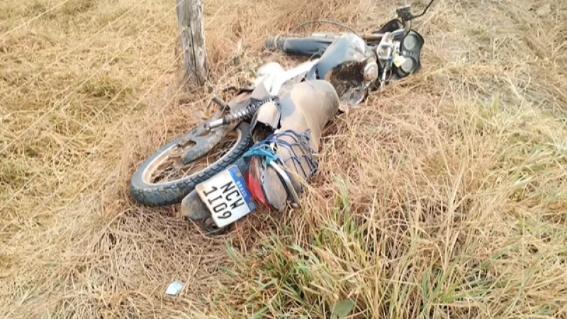 Jovem de 20 anos morreu em colisão com cerca na Linha 07 em Cacoal Jovem de 20 anos morreu em colisão com cerca na Linha 07 em Cacoal