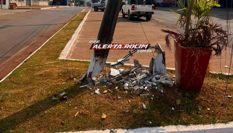 Motorista de caminhão, que dirigia embriagado, colidiu em poste, na área central de Rolim de Moura Motorista de caminhão, que dirigia embriagado, colidiu em poste, na área central de Rolim de Moura
