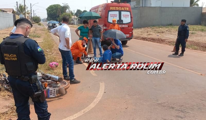Terceiro acidente do dia foi colisão entre carro e moto, em Rolim de Moura Terceiro acidente do dia foi colisão entre carro e moto, em Rolim de Moura