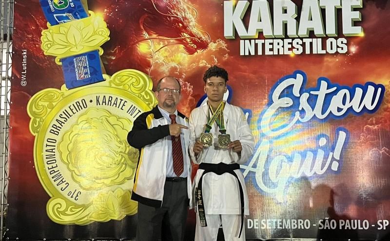 26 medalhas foram conquistadas pela Academia Pequeno Dragão de Rolim de Moura, no Campeonato Brasileiro Interestilos, em São Paulo 26 medalhas foram conquistadas pela Academia Pequeno Dragão de Rolim de Moura, no Campeonato Brasileiro Interestilos, em São Paulo
