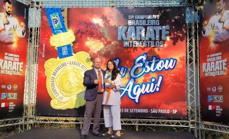 26 medalhas foram conquistadas pela Academia Pequeno Dragão de Rolim de Moura, no Campeonato Brasileiro Interestilos, em São Paulo 26 medalhas foram conquistadas pela Academia Pequeno Dragão de Rolim de Moura, no Campeonato Brasileiro Interestilos, em São Paulo