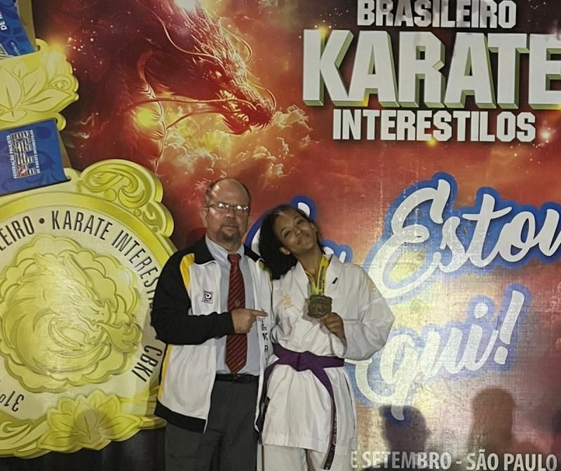 26 medalhas foram conquistadas pela Academia Pequeno Dragão de Rolim de Moura, no Campeonato Brasileiro Interestilos, em São Paulo 26 medalhas foram conquistadas pela Academia Pequeno Dragão de Rolim de Moura, no Campeonato Brasileiro Interestilos, em São Paulo